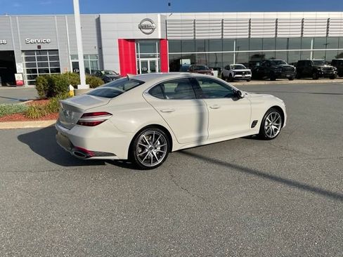 Used 2025 Genesis G70 2.5T AWD/4WD image 6