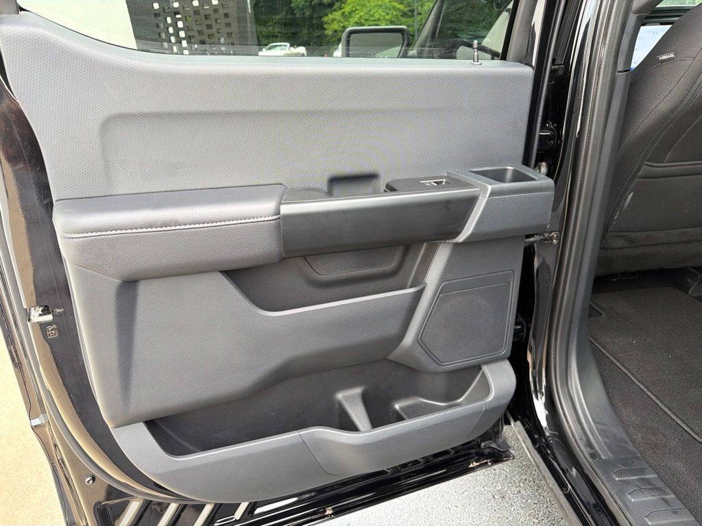 Used 2025 Ford F150 STX w/ Equipment Group 200A AWD/4WD image 34
