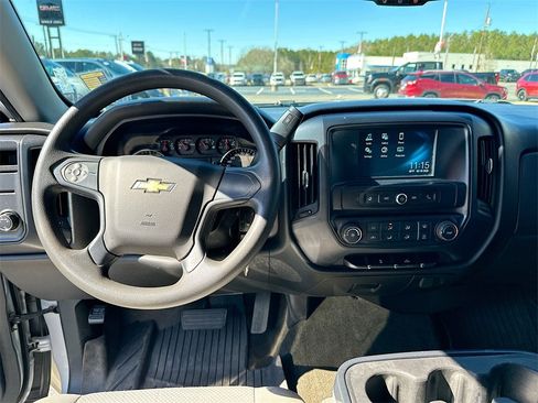 Used 2017 Chevrolet Silverado 1500 Custom w/ Custom Convenience Package image 19