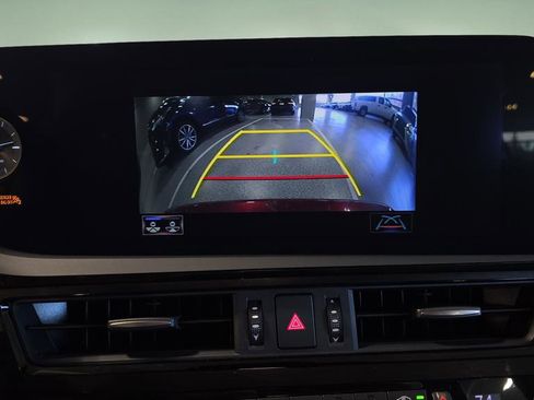 Certified 2022 Lexus ES 350 w/ Premium Package image 30