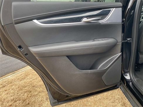 Used 2024 Cadillac XT5 Premium Luxury image 15