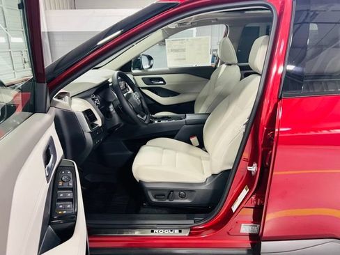 New 2026 Nissan Rogue Dark Armor FWD image 25