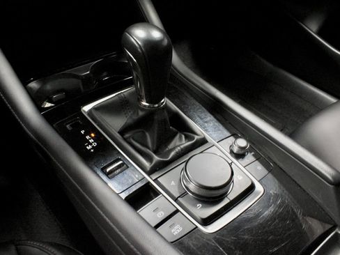 Used 2024 MAZDA MAZDA3 s FWD image 30