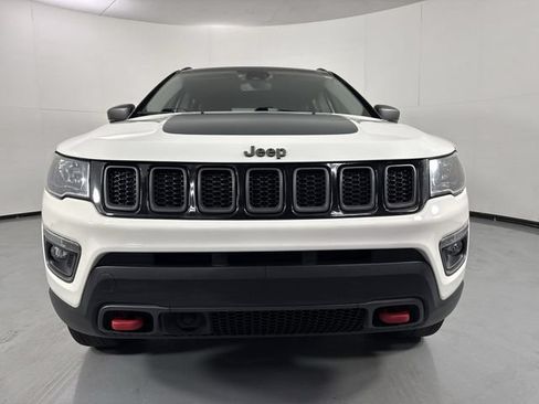 Used 2021 Jeep Compass Trailhawk AWD/4WD image 25