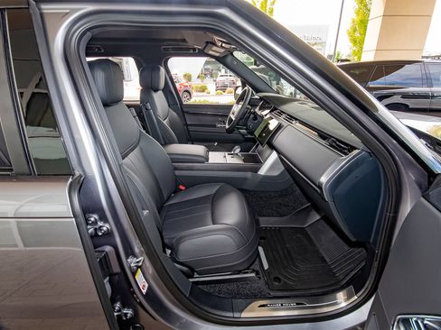 New 2026 Land Rover Range Rover SE AWD/4WD image 42