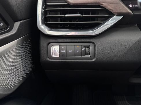 Certified 2026 GMC Acadia Denali Ultimate AWD/4WD image 28
