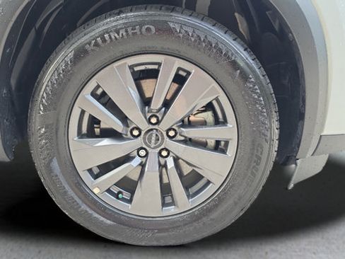 Certified 2026 Nissan Pathfinder SV AWD/4WD image 49