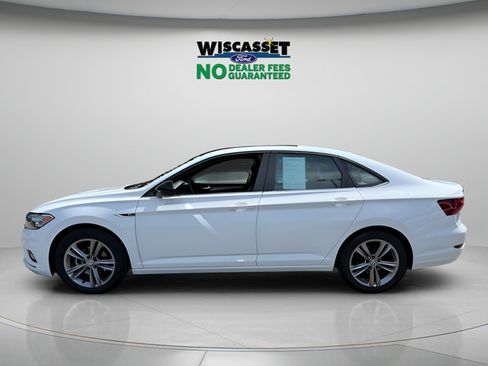 Used 2021 Volkswagen Jetta R-Line w/ R-Line Cold Weather Package FWD image 2