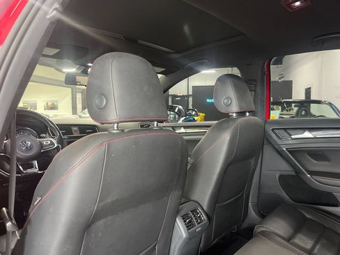 Used 2017 Volkswagen GTI Autobahn FWD image 39