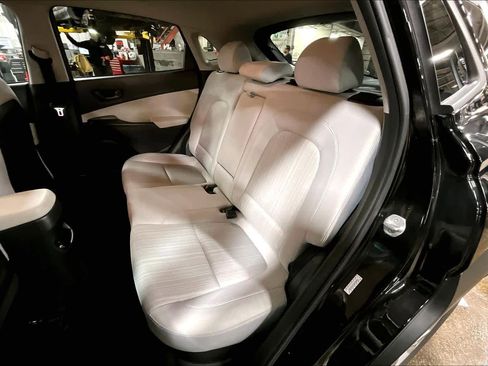 Used 2023 Hyundai Kona SEL image 19