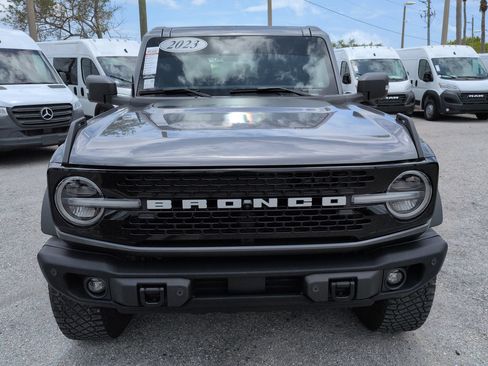 Used 2023 Ford Bronco Wildtrak AWD/4WD image 3