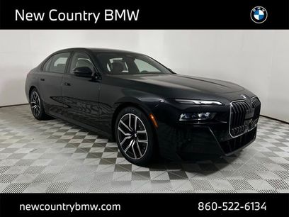 New 2026 BMW 760i xDrive w/ Premium Package
