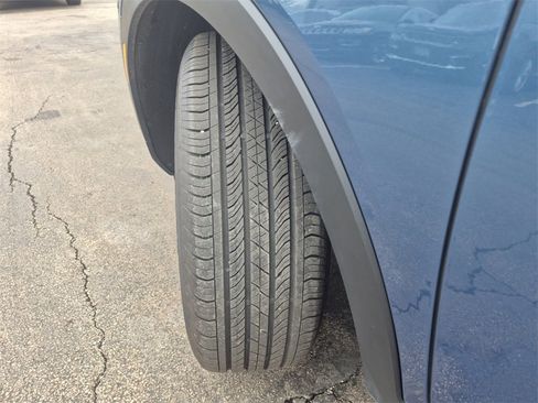 Used 2025 Buick Envista Preferred image 24