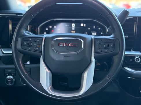 Used 2022 GMC Sierra 1500 Elevation image 15