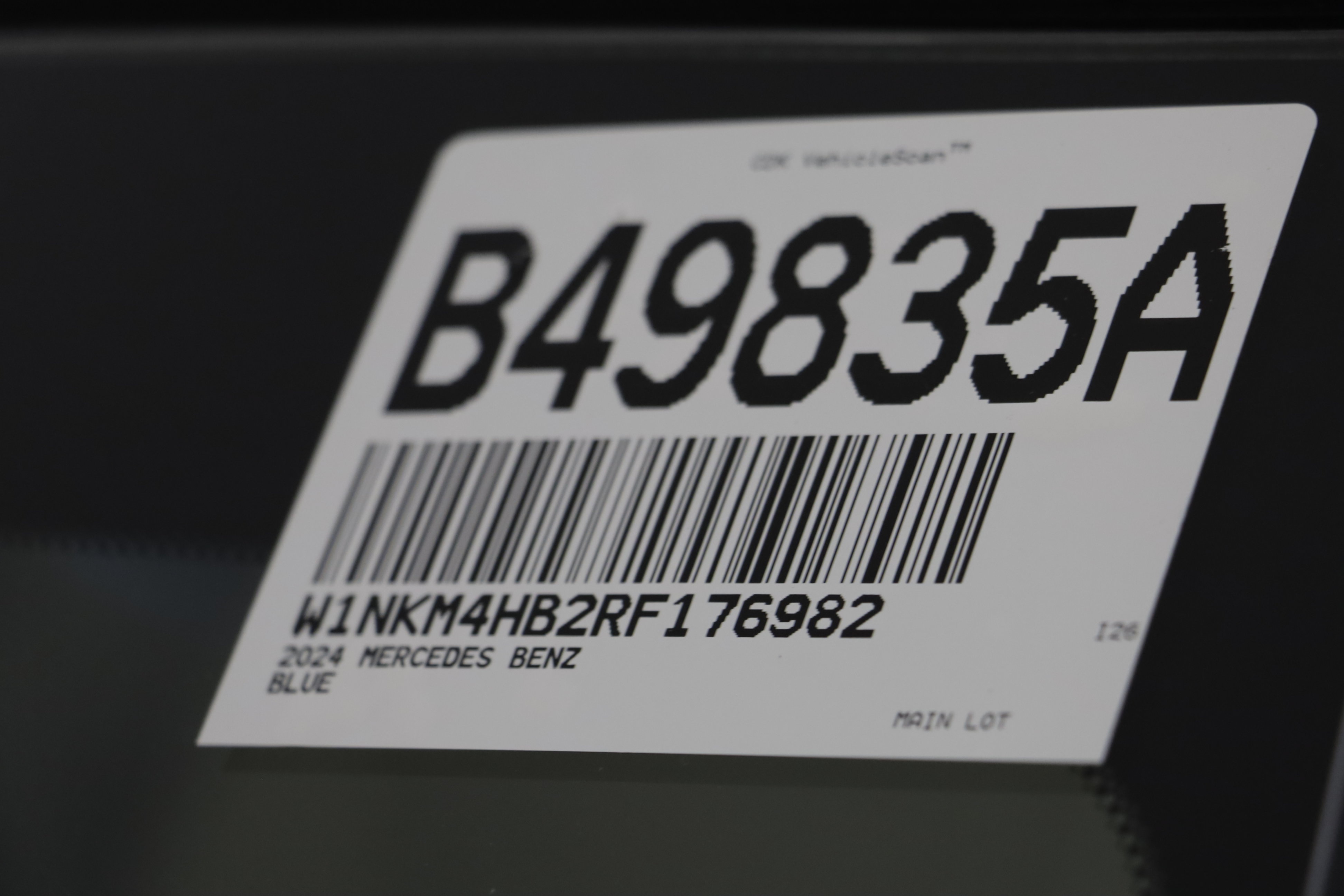 Used 2024 Mercedes-Benz GLC 300 4MATIC image 23
