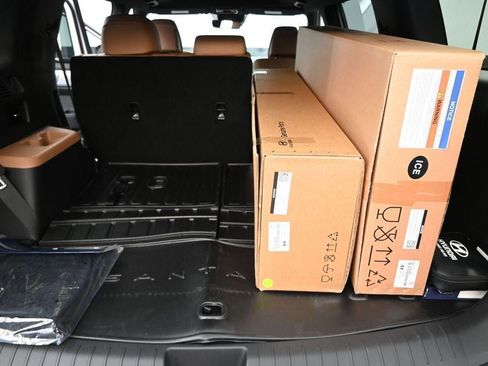 New 2026 Hyundai Santa Fe Limited AWD/4WD image 24