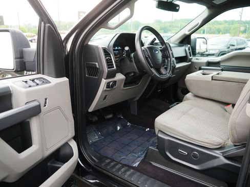 Used 2015 Ford F150 XLT w/ Equipment Group 301A Mid AWD/4WD image 11