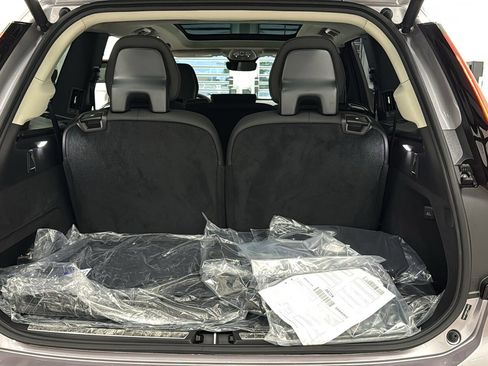 Used 2026 Volvo XC90 B5 Plus w/ Protection Package image 30