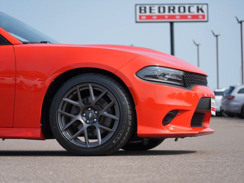 Used 2017 Dodge Charger R/T RWD image 10