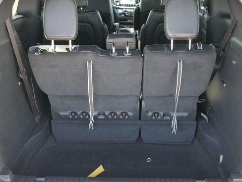 New 2026 Chrysler Pacifica Select FWD image 20