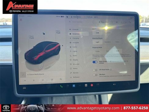 Used 2023 Tesla Model Y Long Range image 30