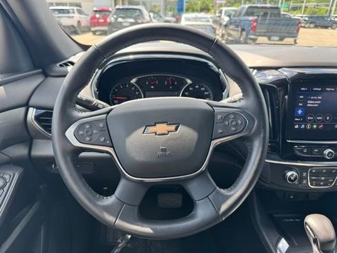 Used 2022 Chevrolet Traverse LT AWD/4WD image 28