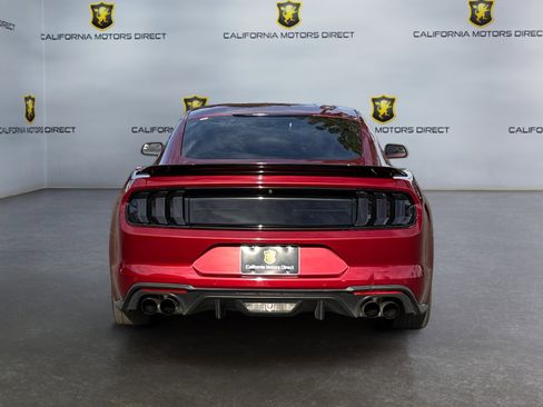 Used 2018 Ford Mustang GT image 4