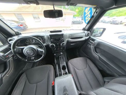 Used 2014 Jeep Wrangler Unlimited Sport w/ Quick Order Package 24S AWD/4WD image 25
