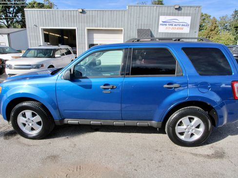 Used 2012 Ford Escape XLT image 3