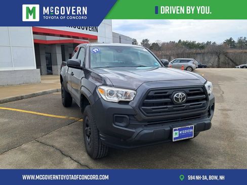Used 2019 Toyota Tacoma SR image 7