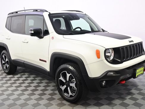 Used 2022 Jeep Renegade Trailhawk AWD/4WD image 8