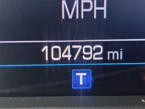 Used 2019 Chevrolet Camaro LT RWD image 23