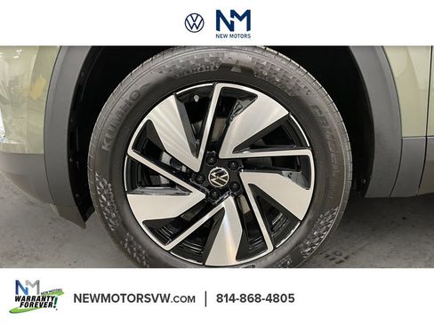 New 2026 Volkswagen Atlas SE image 14