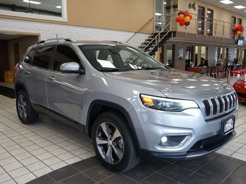 Used 2019 Jeep Cherokee Limited image 17