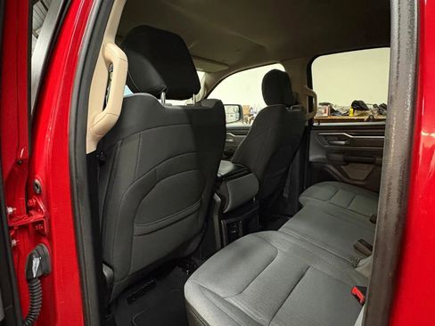 Used 2019 RAM 1500 Big Horn AWD/4WD image 22