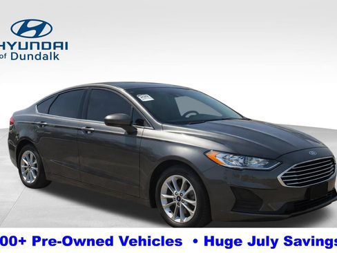 Used 2020 Ford Fusion SE FWD image 3