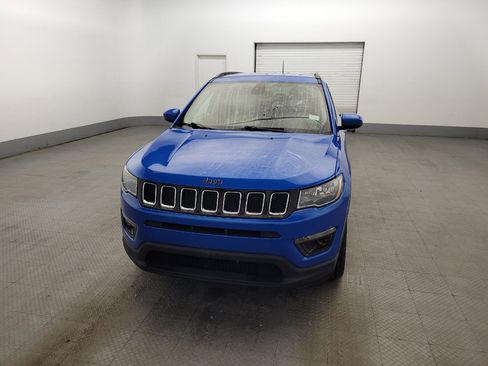Used 2018 Jeep Compass Latitude w/ Popular Equipment Group AWD/4WD image 15