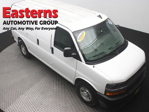 Used 2019 Chevrolet Express 2500 w/ Driver Convenience Package image 3