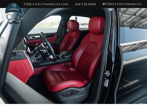 Used 2022 Porsche Cayenne AWD/4WD image 26
