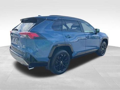 Certified 2024 Toyota RAV4 SE w/ Convenience Package AWD/4WD image 5