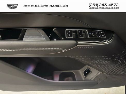 New 2026 Cadillac Lyriq Luxury image 27