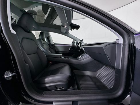 Used 2025 Tesla Model 3 Long Range RWD image 30