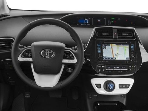 Used 2017 Toyota Prius Prime Premium FWD image 8