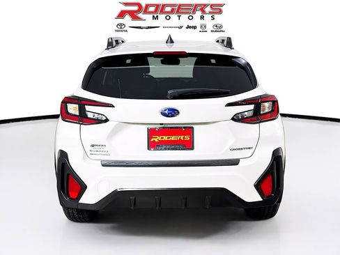 Certified 2024 Subaru Crosstrek 2.0i Premium image 6