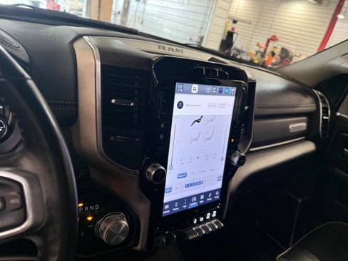 Used 2023 RAM 2500 Laramie AWD/4WD image 47