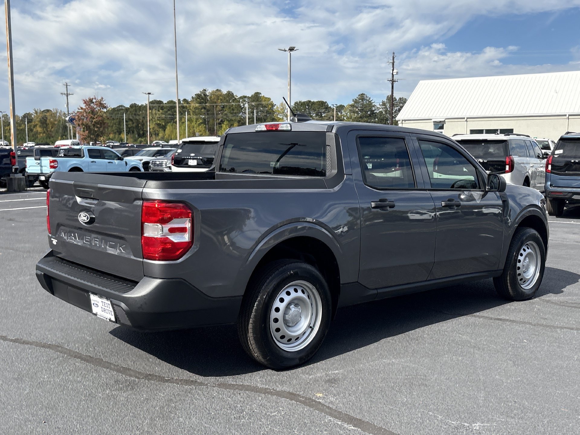 Used 2026 Ford Maverick XL FWD image 26