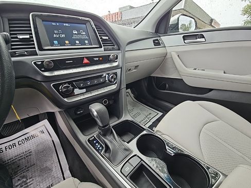 Used 2018 Hyundai Sonata SE image 30