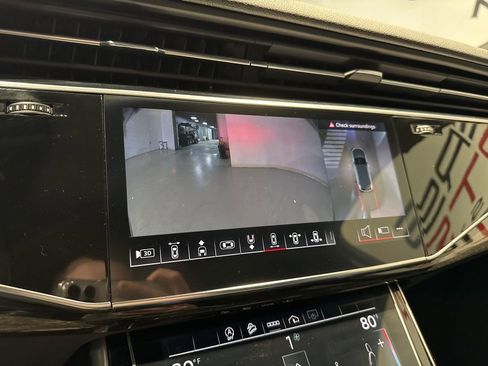 Used 2025 Audi Q7 2.0T Premium w/ Convenience Package AWD/4WD image 28
