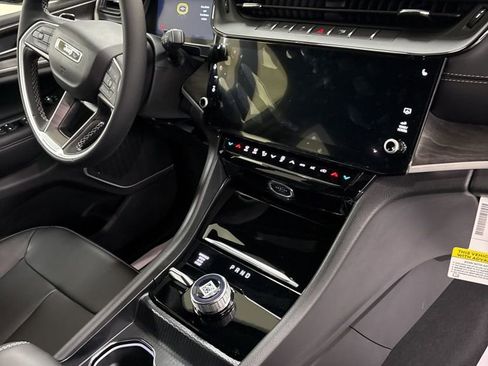 New 2026 Jeep Grand Cherokee Limited image 28