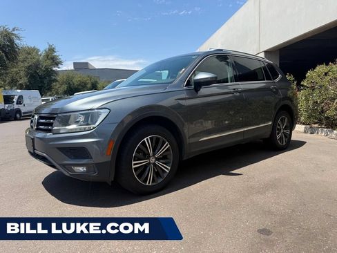 Used 2018 Volkswagen Tiguan SEL AWD/4WD image 1